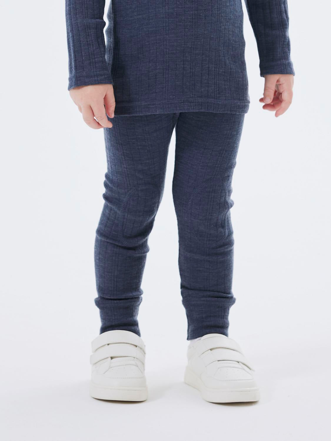 model_shot-creative